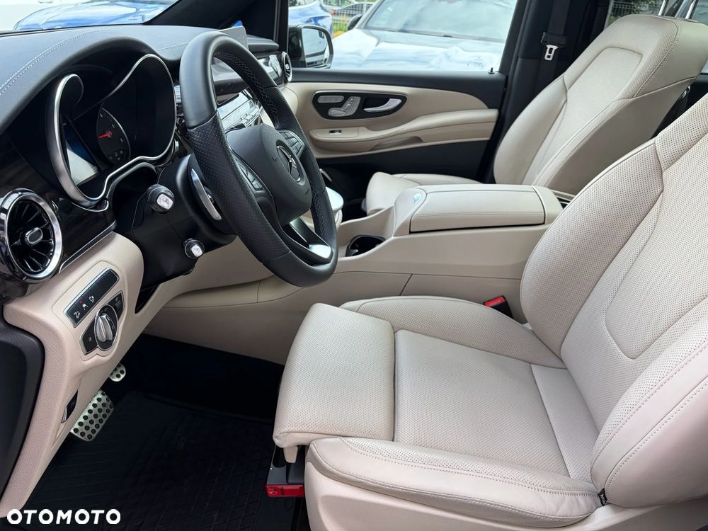 Mercedes-Benz Klasa V 300 d 4-Matic 9G-Tronic Exclusive (d³ugi) - 14