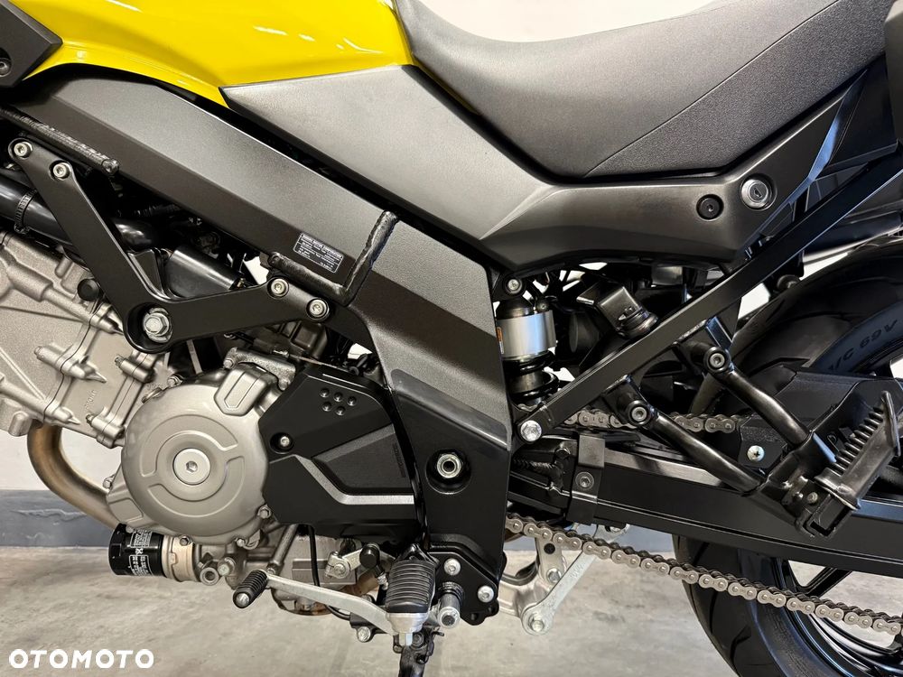 Suzuki V-STROM - 23