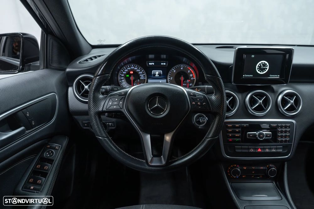 Mercedes-Benz A 180 d Aut. - 17