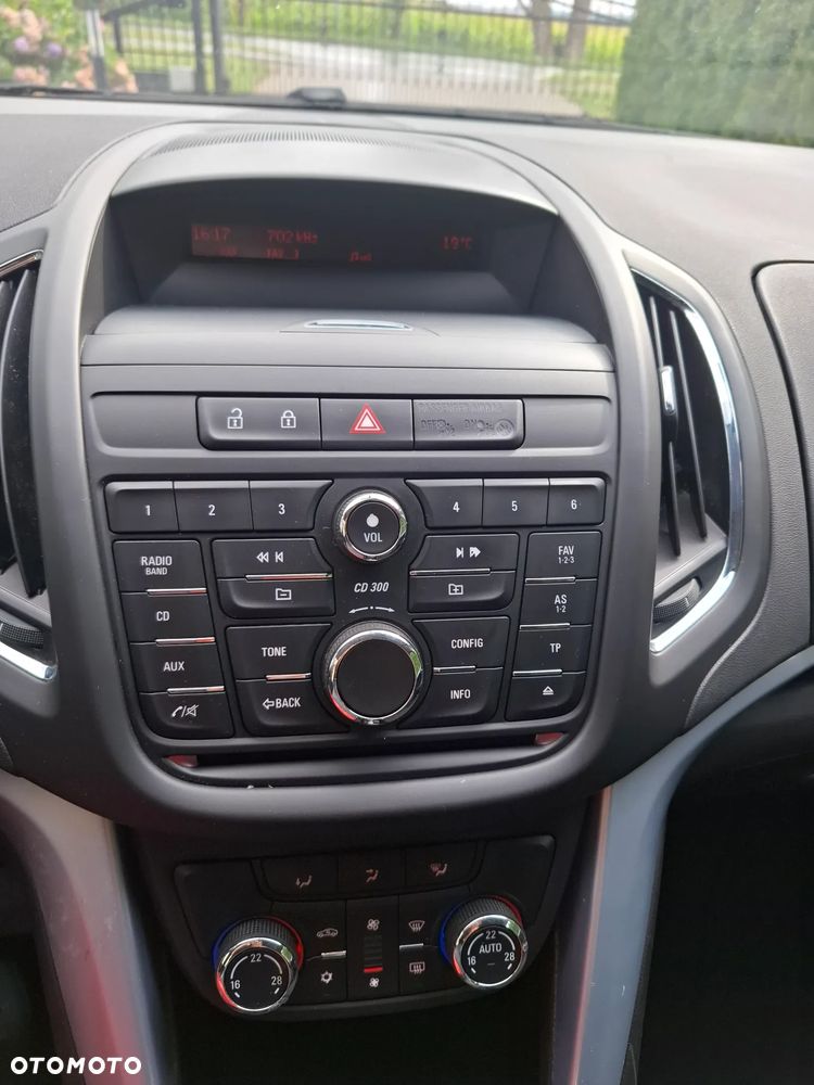 Opel Zafira Tourer 1.4 Turbo Edition - 19