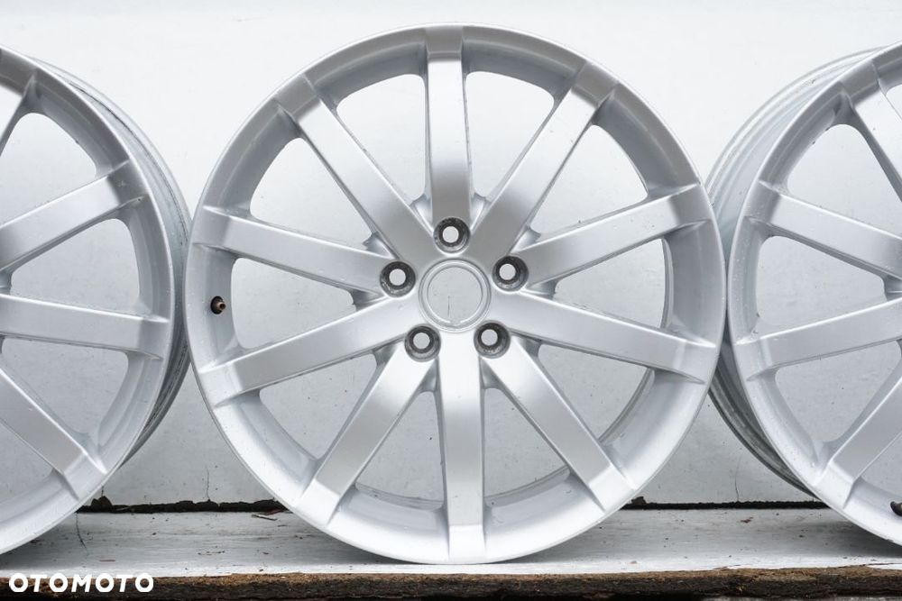 Aston Martin 5x114,3 19 8,5J et50,3 9,5J et62,5 - 7
