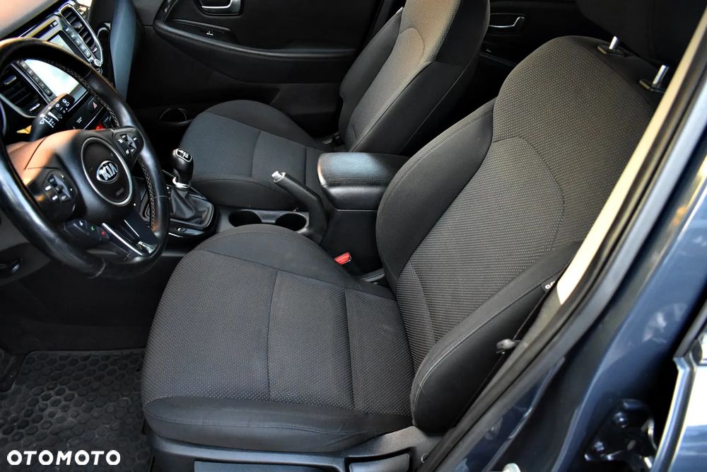 Kia Carens 1.6 GDI Business Line EU6 - 18