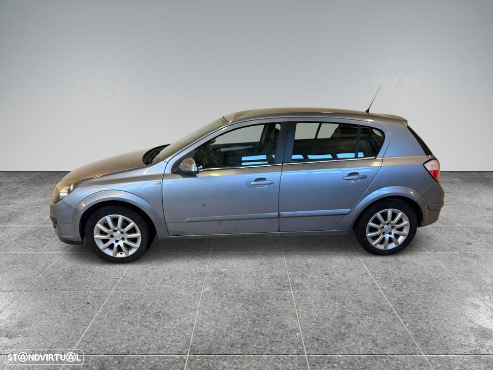 Opel Astra 1.7 CDTI Cosmo - 1