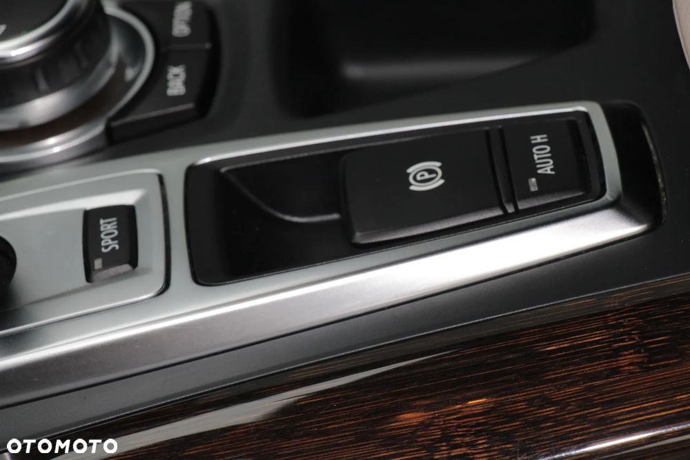 BMW X5 3.0d xDrive - 29