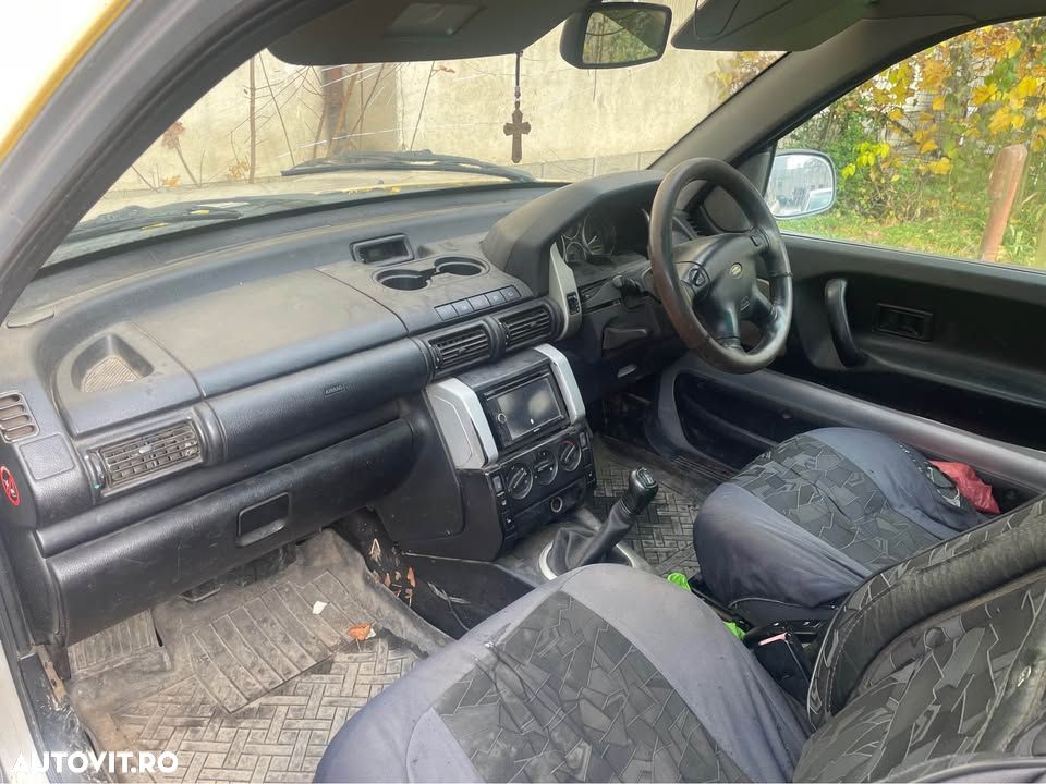 Land Rover Freelander - 4