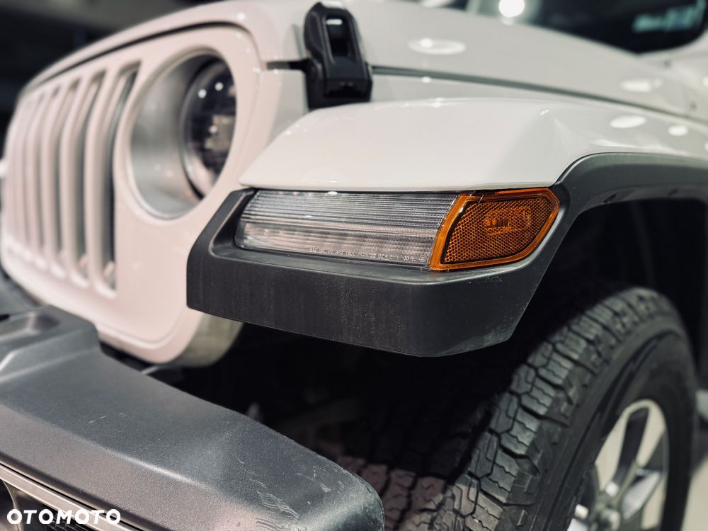 Jeep Wrangler Unlimited GME 2.0 Turbo Sahara - 8