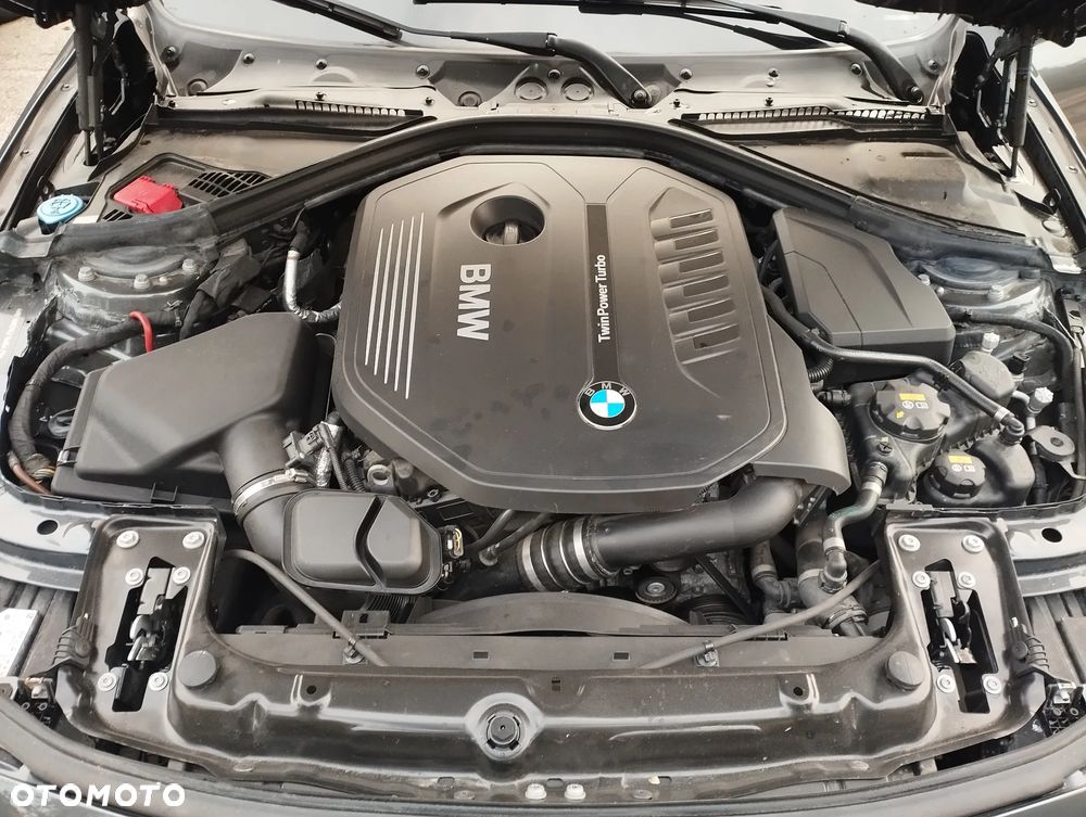 BMW Seria 3 340i GPF xDrive M Sport Shadow sport - 30