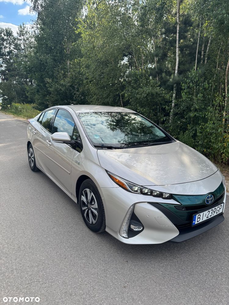 Toyota Prius Plug-in 1.8 Hybrid Prestige - 6