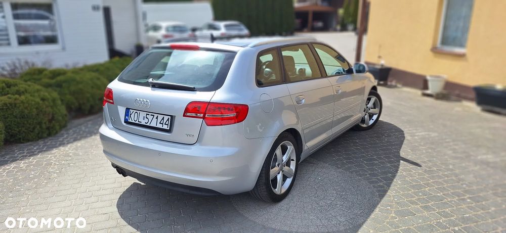 Audi A3 Sportback - 10
