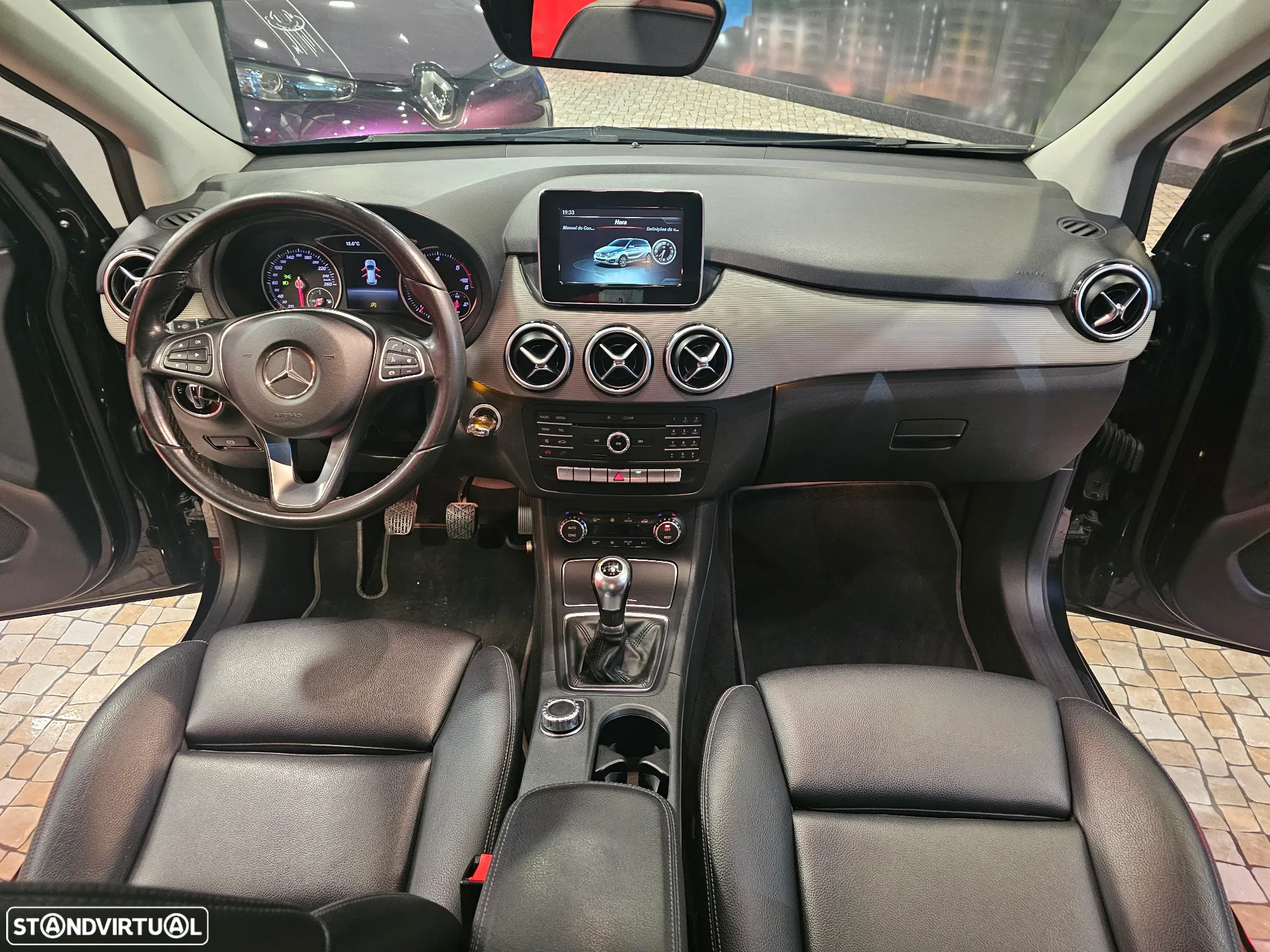 Mercedes-Benz B 180 d Progressive - 12