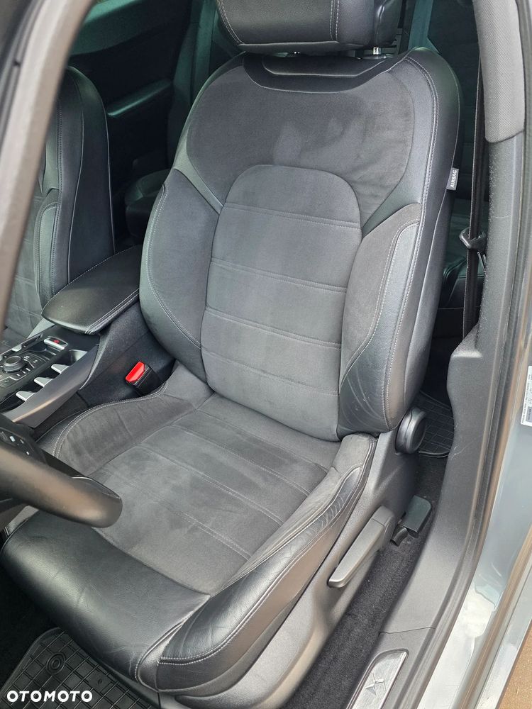 Citroën DS5 HDi 165 SportChic - 24