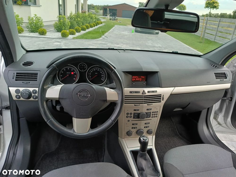 Opel Astra 1.8 Edition - 12