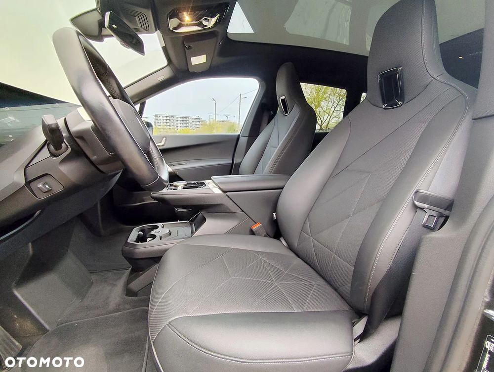 BMW iX xDrive40 76.6kWh Signature - 8