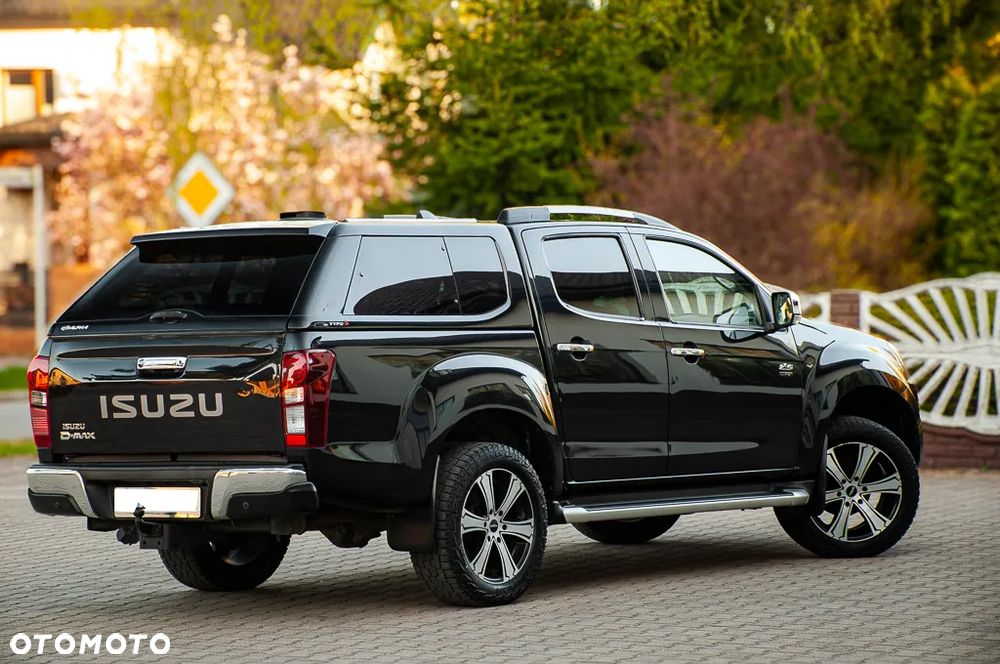 Isuzu D-Max 4x4 Double Cab Autm Premium+ - 24