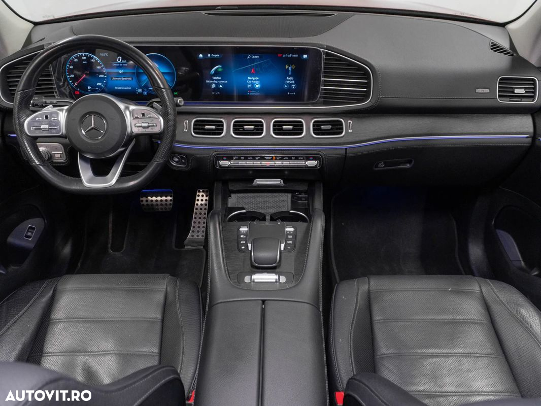 Mercedes-Benz GLS - 12