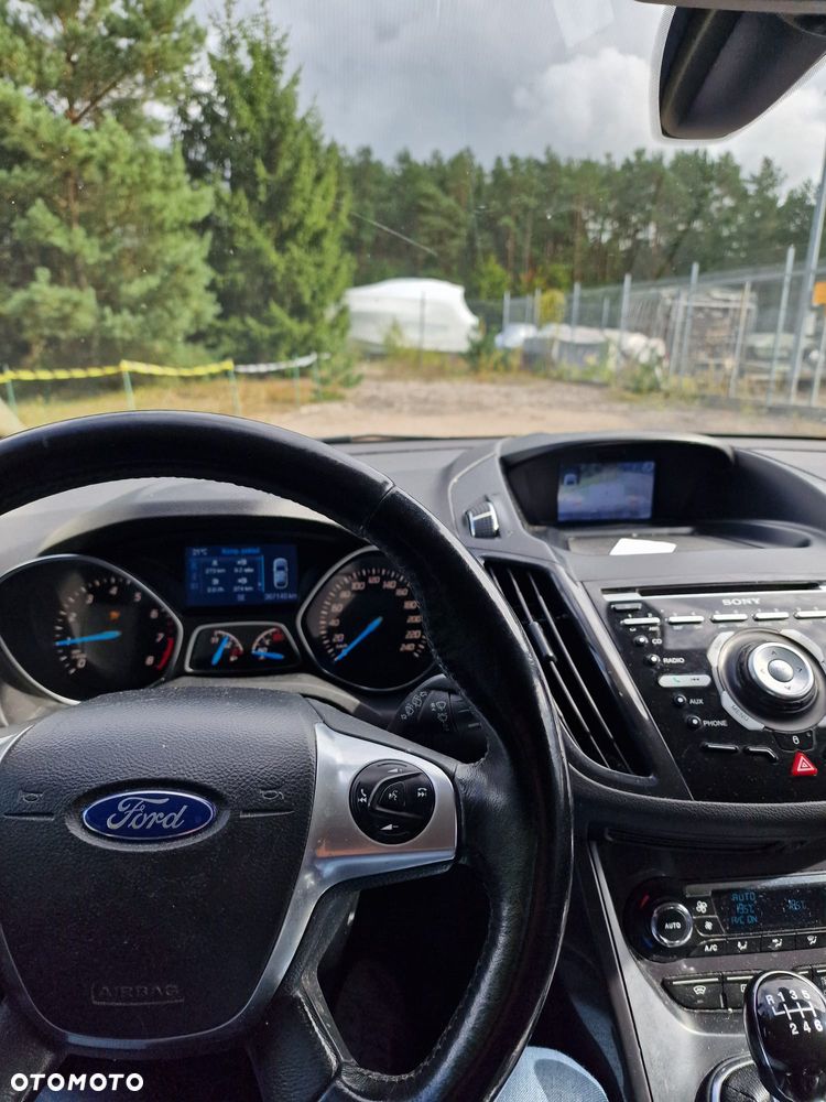 Ford Kuga - 7