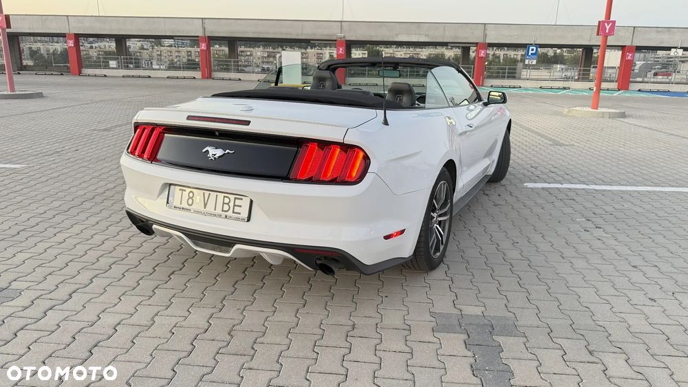 Ford Mustang Cabrio 2.3 Eco Boost - 8