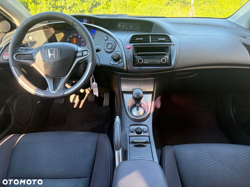 Honda Civic 1.4 i-VTEC Comfort - 20