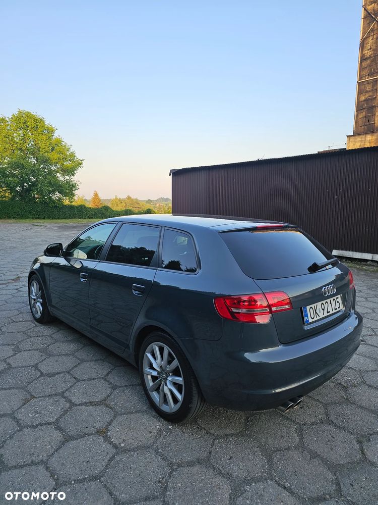 Audi A3 Sportback 2.0 TDI Ambiente - 5