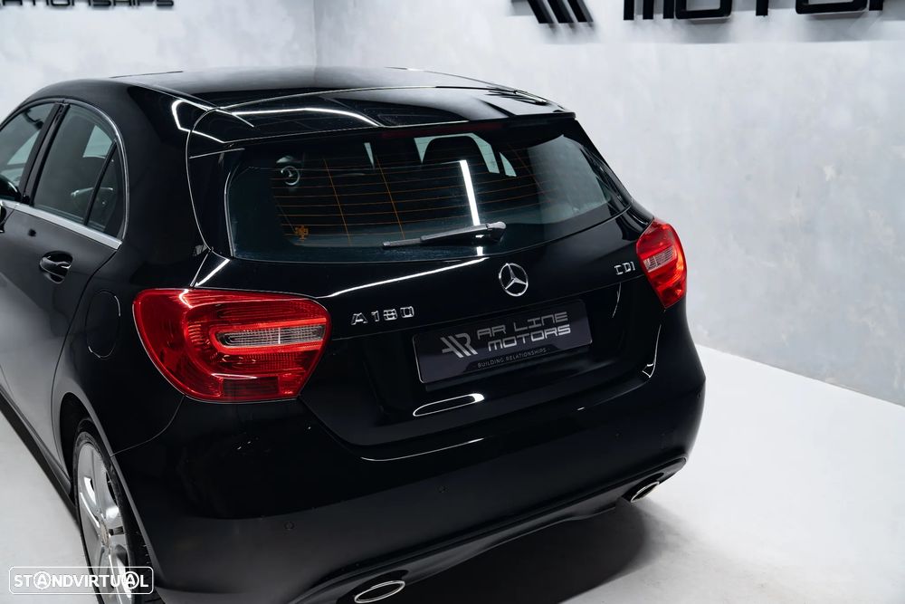 Mercedes-Benz A 180 d Aut. - 10