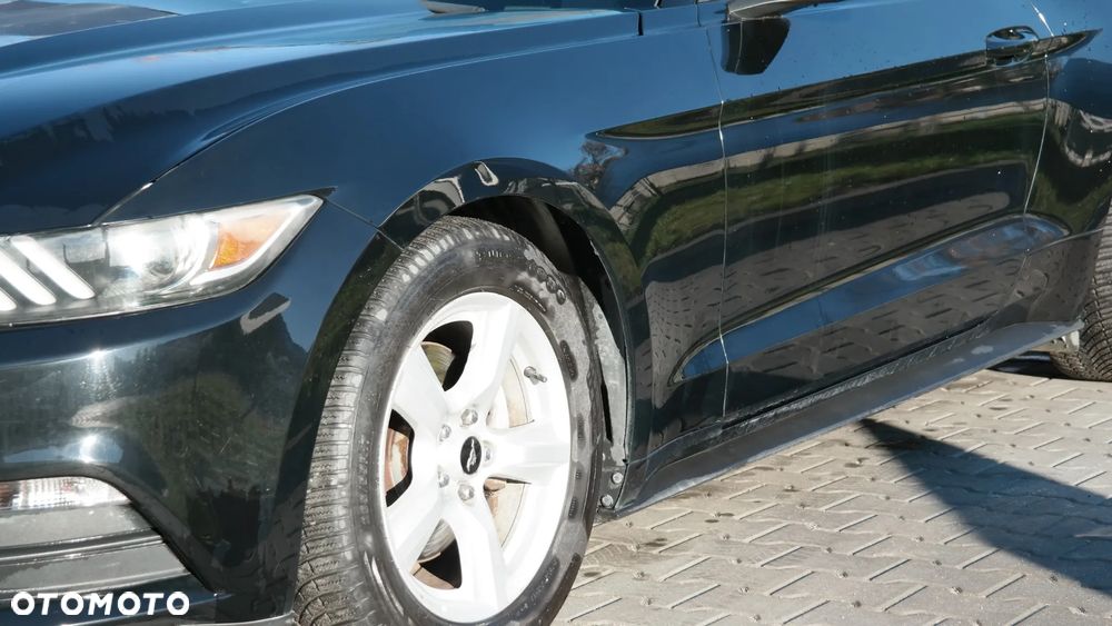 Ford Mustang 3.7 V6 - 21