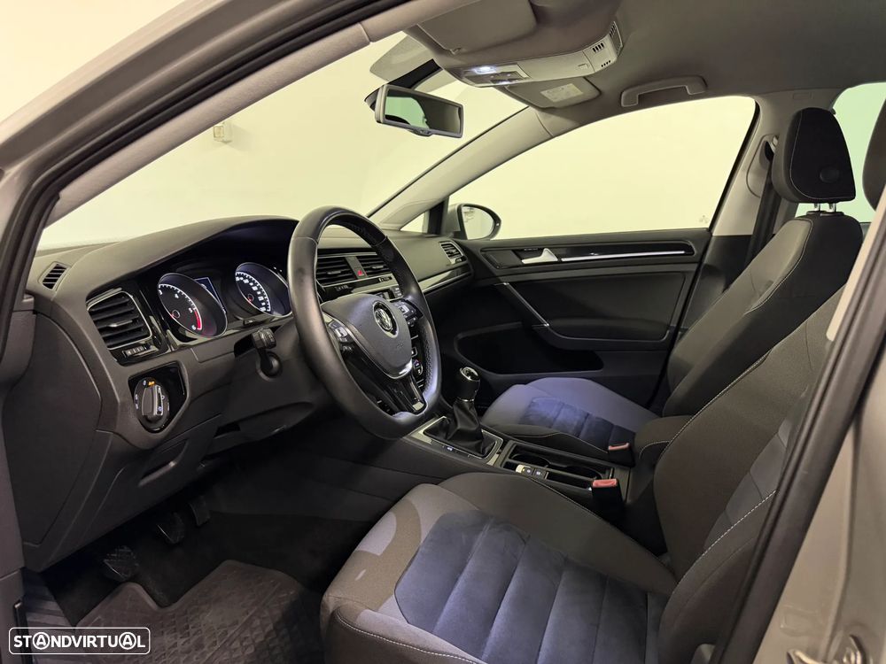 VW Golf Variant 1.6 TDi Highline - 39