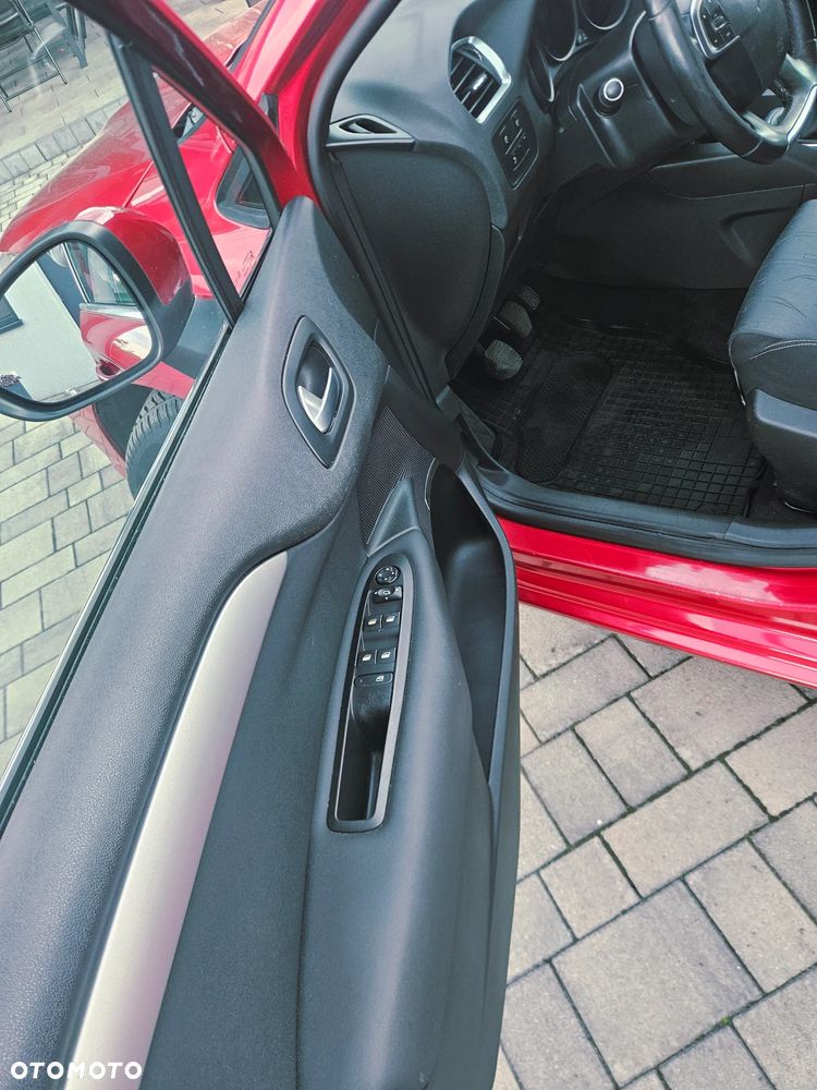 Citroën C4 HDi 90 Tendance - 9