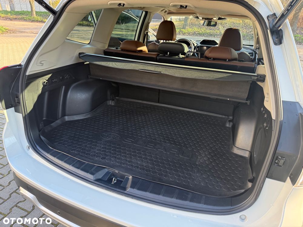 Subaru Forester 2.0i-L Platinum (EyeSight) Lineartronic - 10