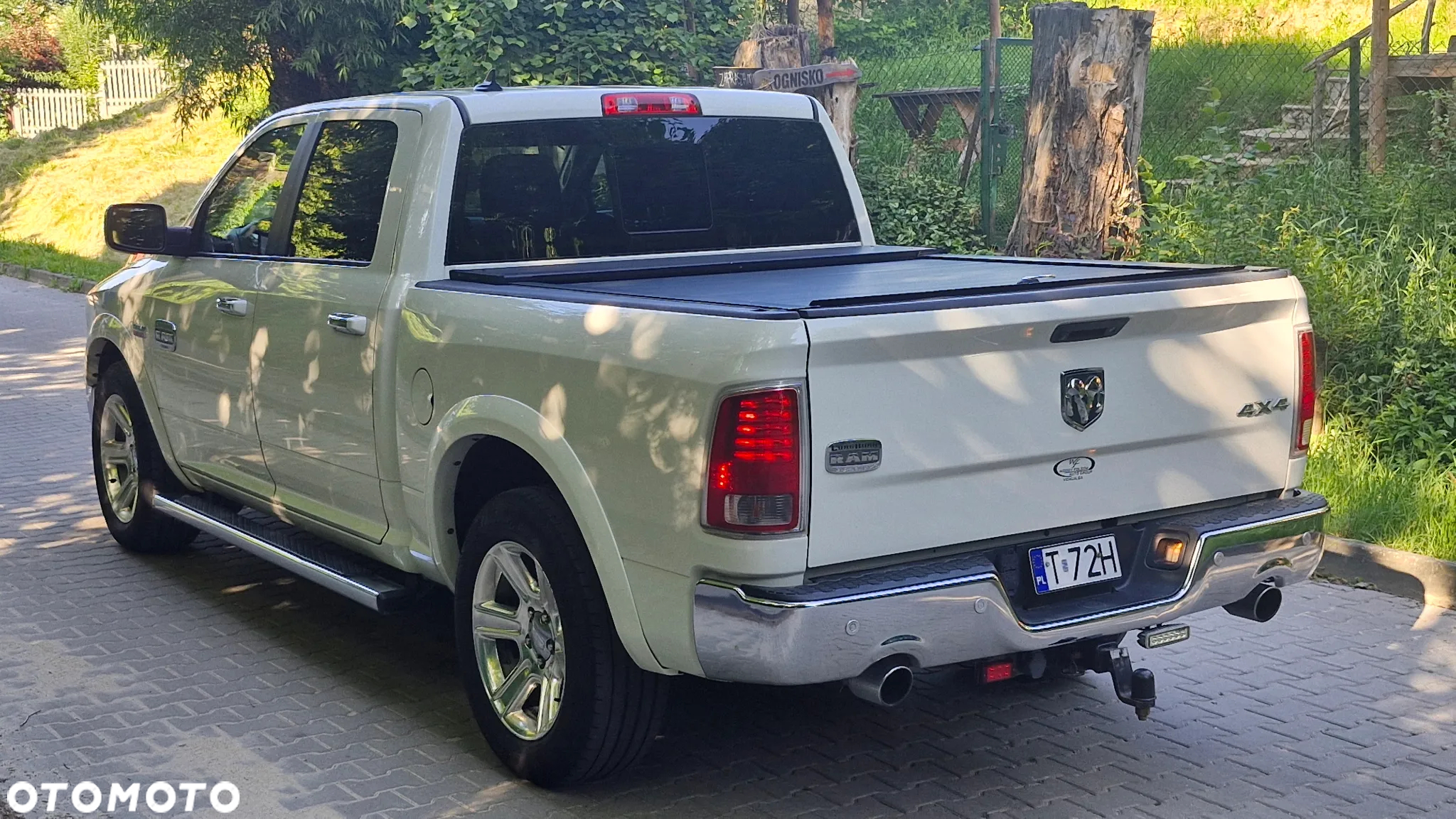 Dodge RAM 1500 5.7 4x4 - 2