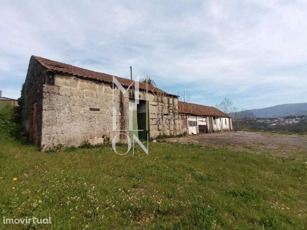 Imóvel para renovar e transformar no seu refúgio de fim de semana - Grande imagem: 2/6