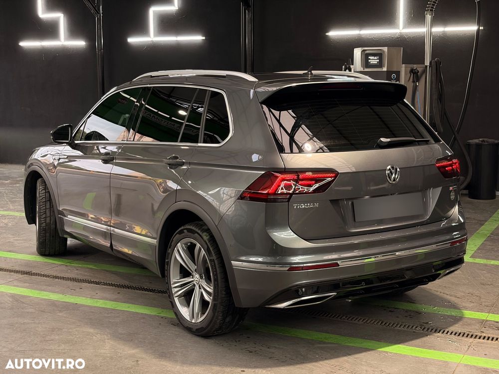 Volkswagen Tiguan - 25