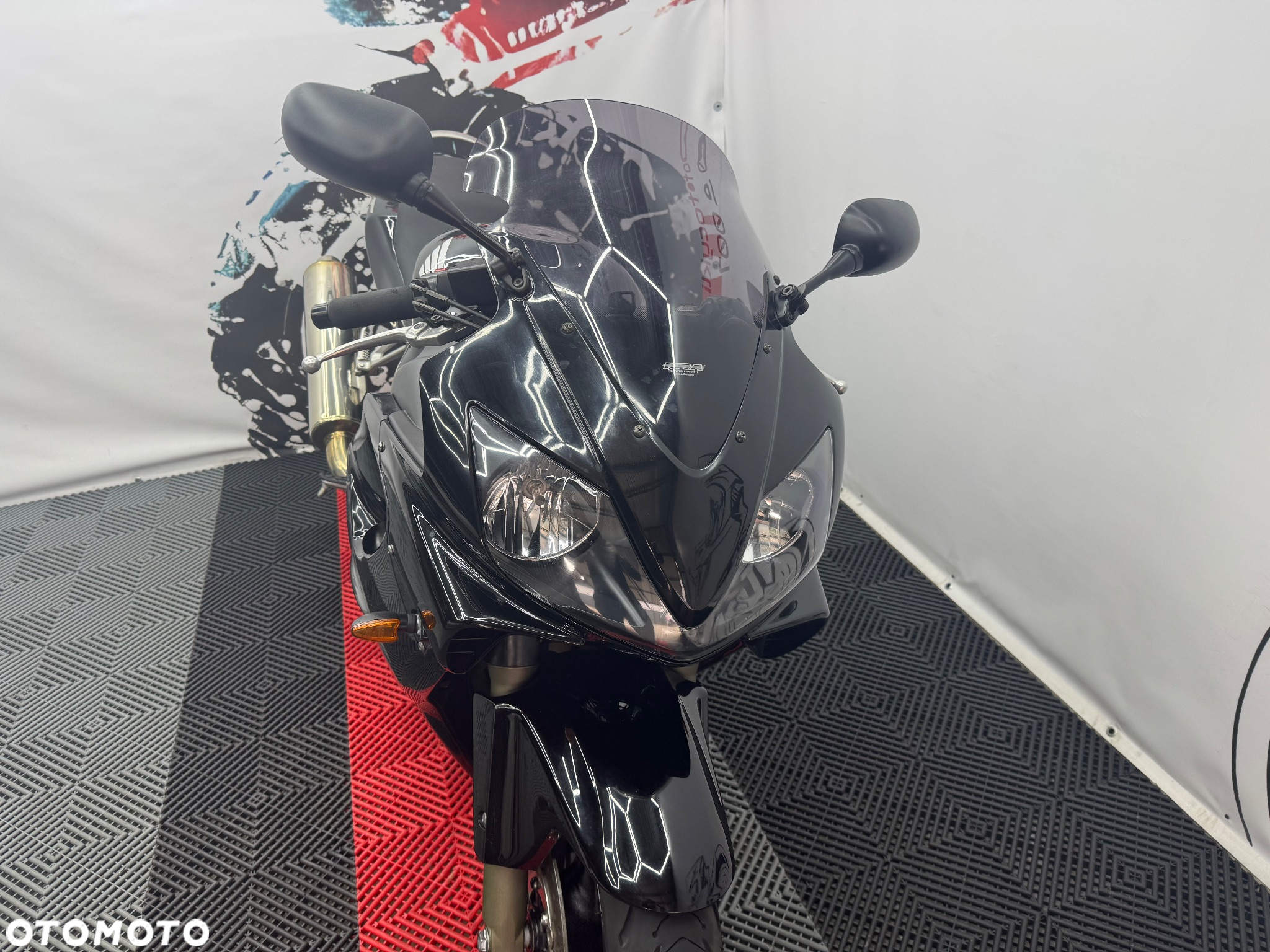 Honda CBR - 37