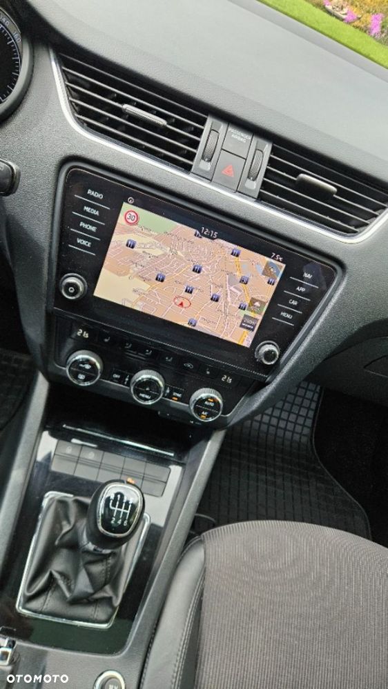 Skoda Octavia 2.0 TDI Sport Edition - 27