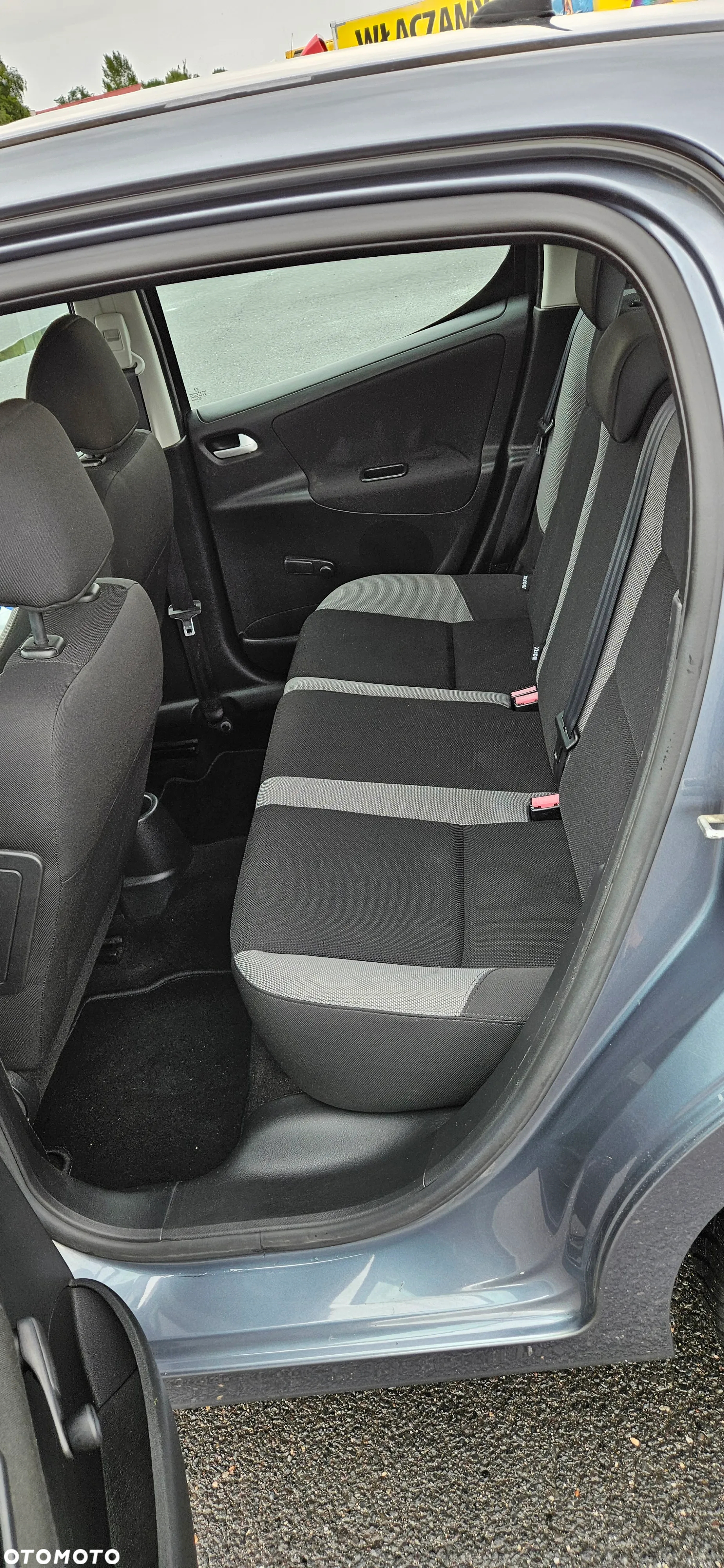 Peugeot 207 1.4 Trendy - 9