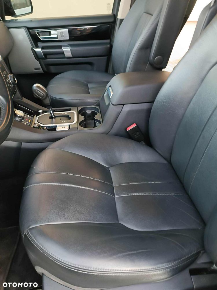 Land Rover Discovery - 4