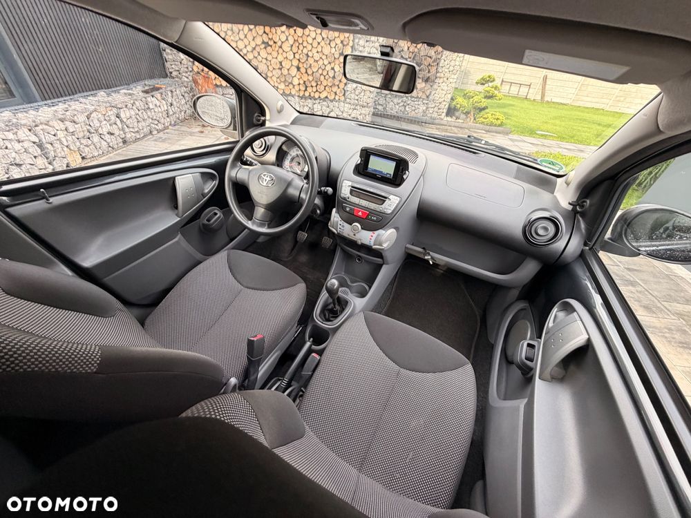 Toyota Aygo 1.0 VVT-i Premium - 2