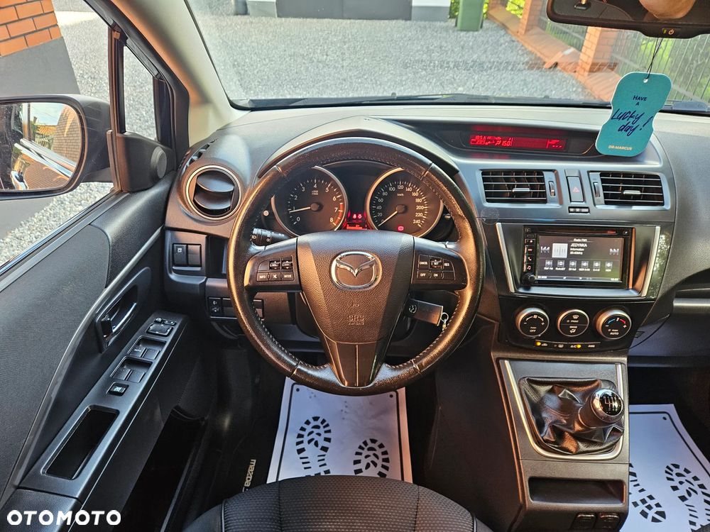 Mazda 5 - 16