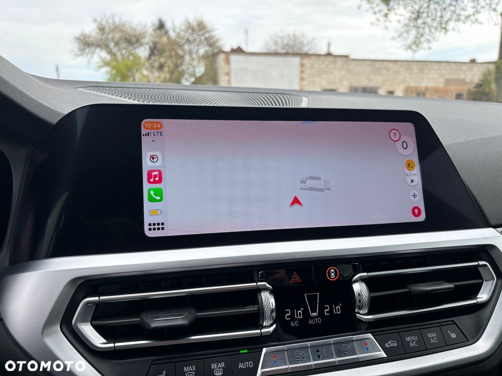 BMW Seria 3 320d xDrive Advantage - 16
