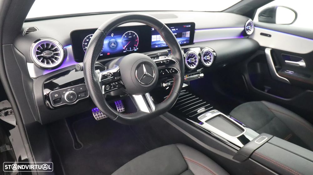 Mercedes-Benz A 180 Limousine d AMG Line Aut. - 26