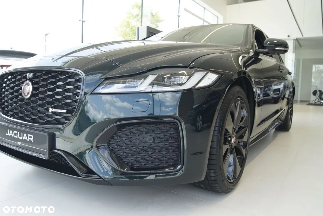 Jaguar XF 2.0 P250 R-Dynamic Black - 13