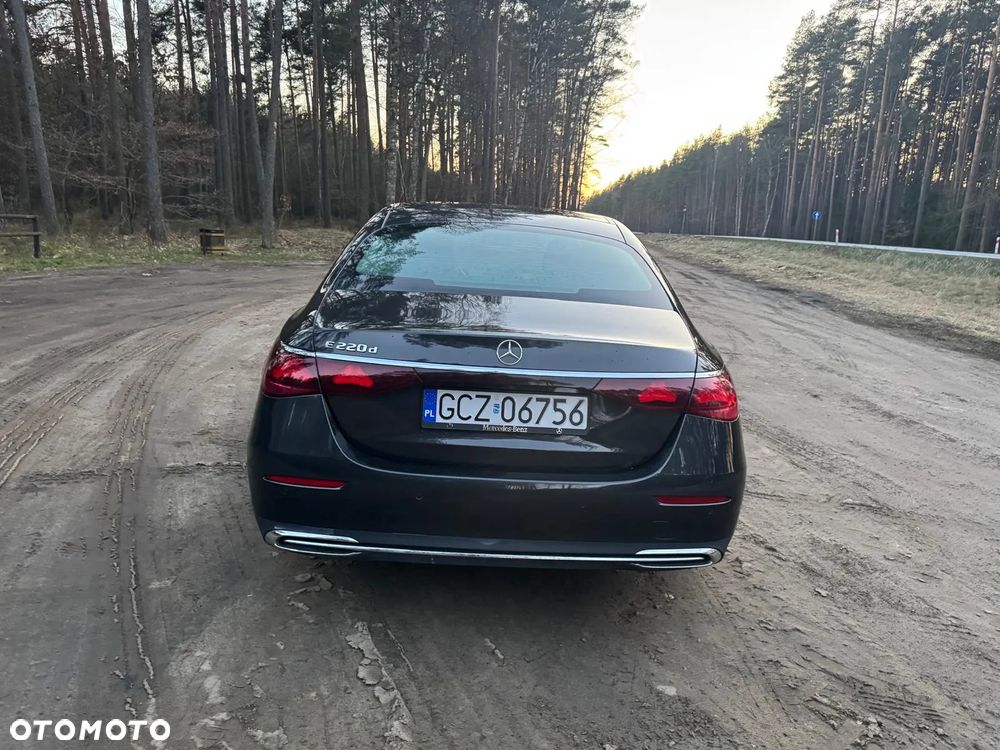 Mercedes-Benz Klasa E - 2