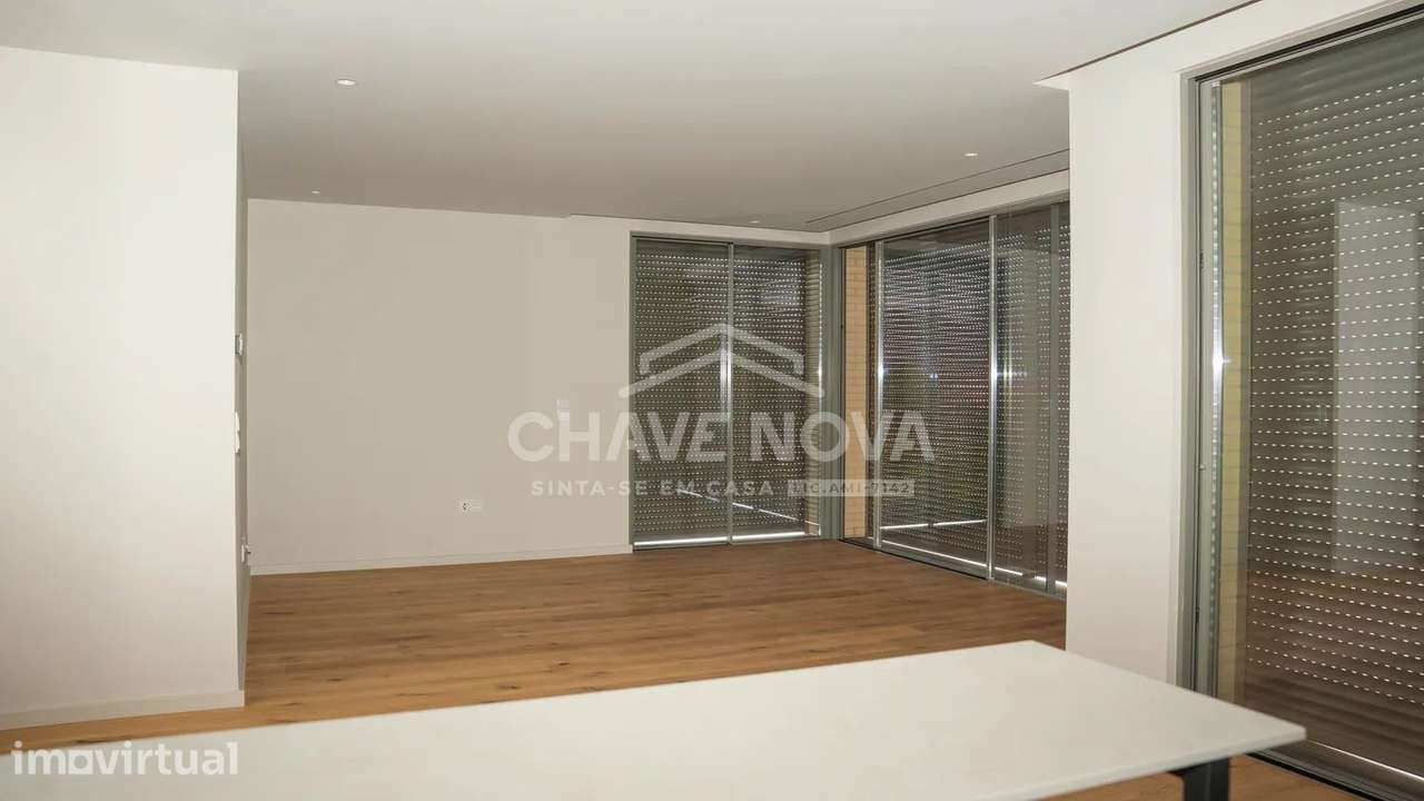Apartamento T3 Dúplex Novo c/ Garagem Box em São Félix da Marinha - Grande imagem: 5/50