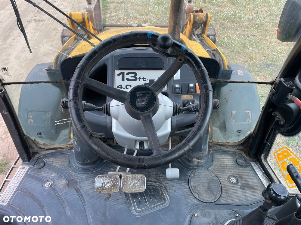 JCB 3CX Contractor - 13