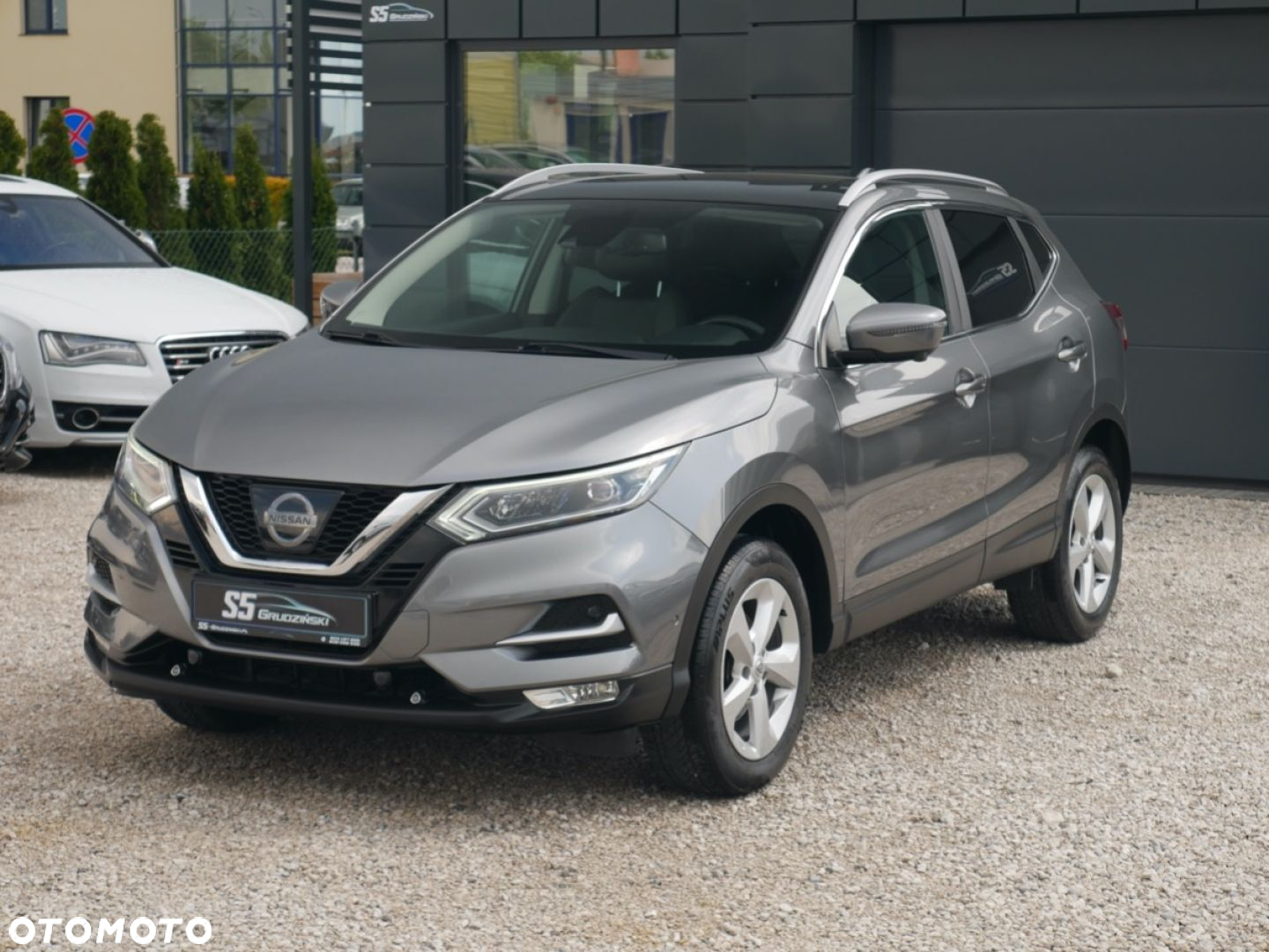 Nissan Qashqai - 4
