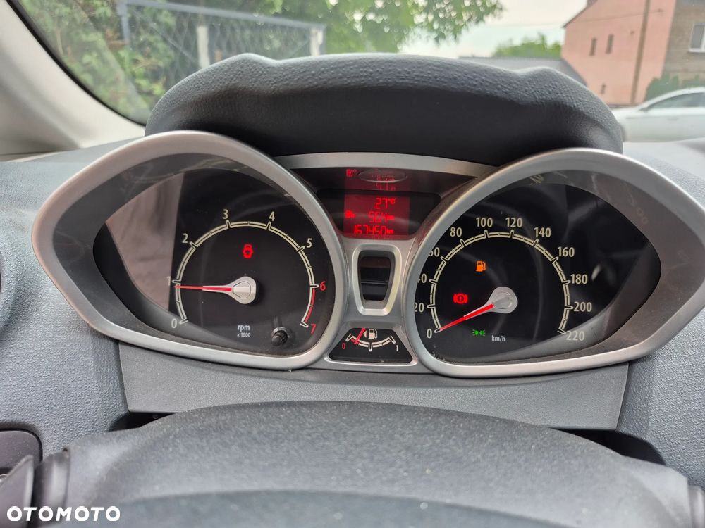Ford Fiesta 1.25 Titanium - 5