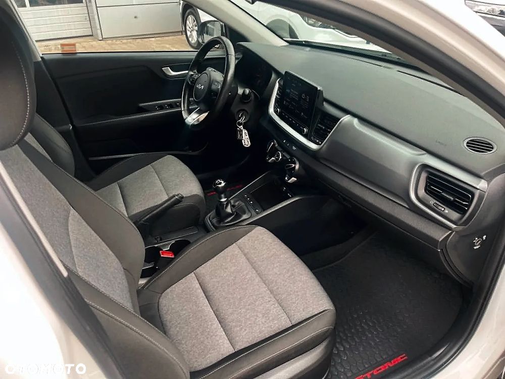 Kia Stonic 1.2 M - 9