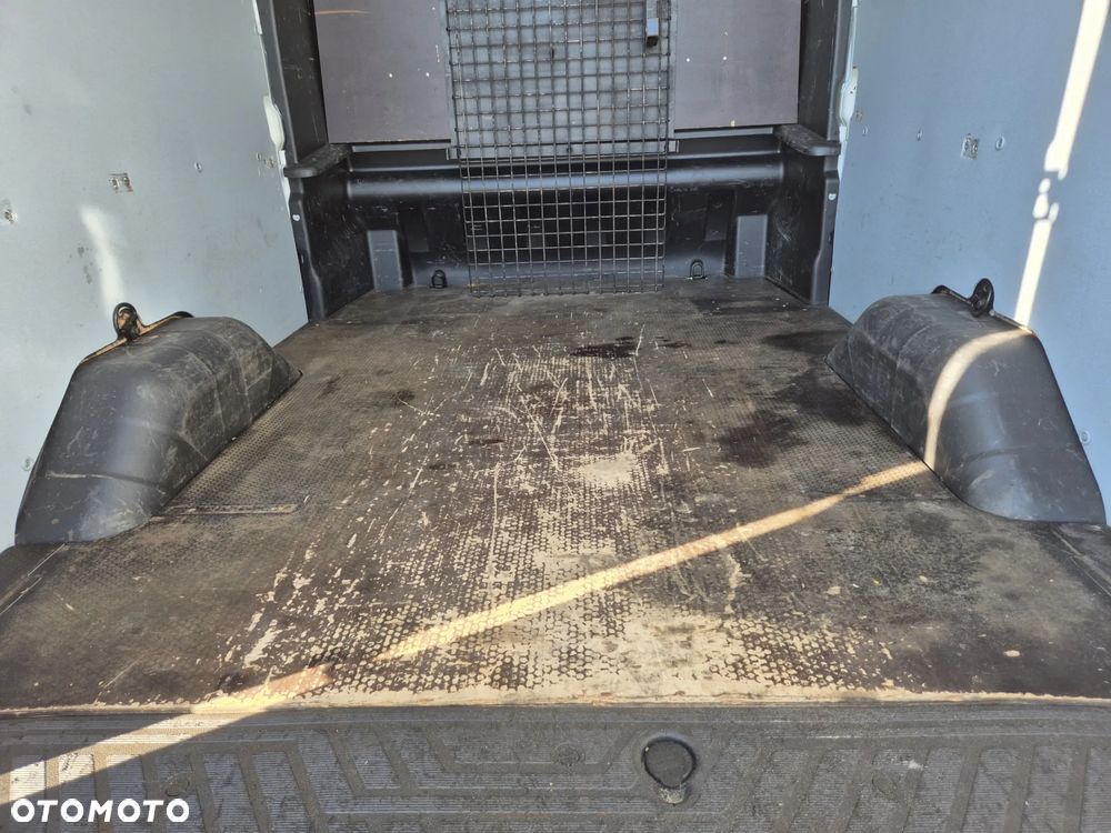 Ford TRANSIT 2.0 130KM - 13