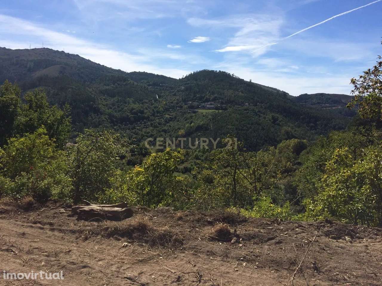 Terreno em Amares – 1.000 m² para Construção ou Turismo! - Grande imagem: 2/29