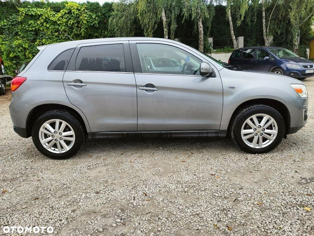 Mitsubishi ASX - 11