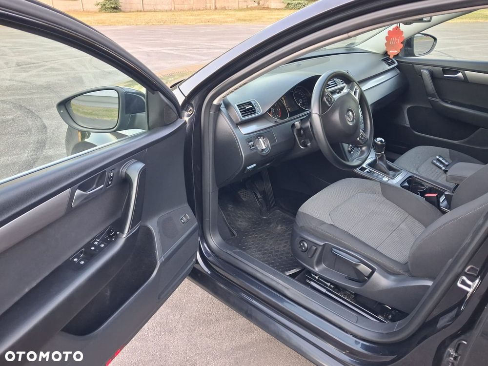 Volkswagen Passat Variant - 9
